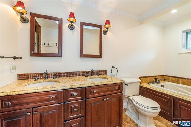 182 Park, West Caldwell, NJ 07006