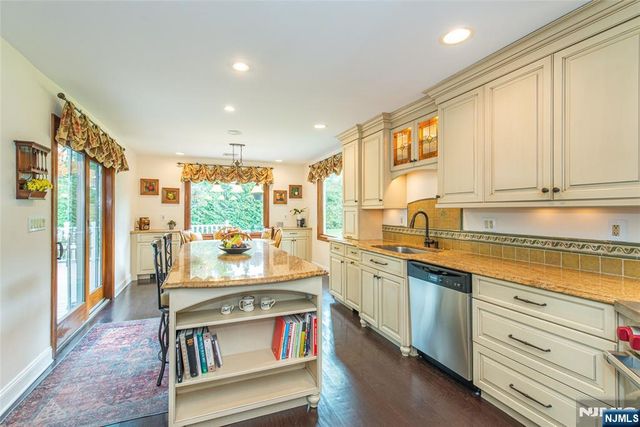 182 Park, West Caldwell, NJ 07006