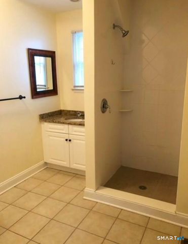 10 Haviland Street B, Norwalk, CT 06854