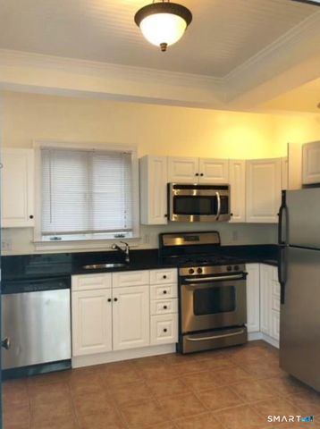 10 Haviland Street B, Norwalk, CT 06854