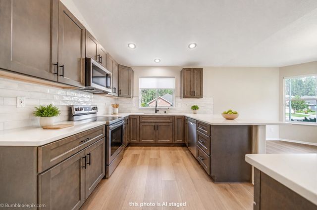 5704 S Pony Ct, Spokane, WA 99224