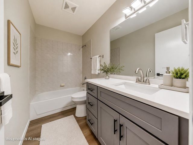5704 S Pony Ct, Spokane, WA 99224