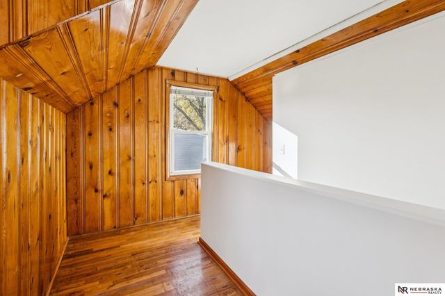 2134 S 48th Street, Omaha, NE 68106