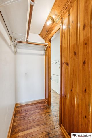 2134 S 48th Street, Omaha, NE 68106