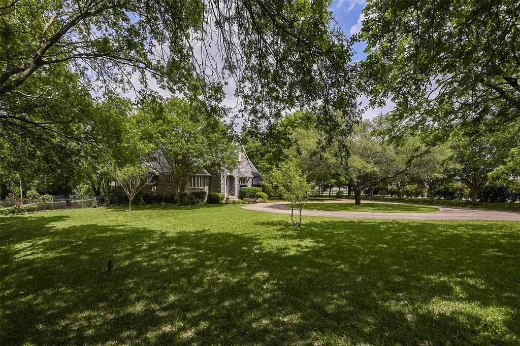 property-img