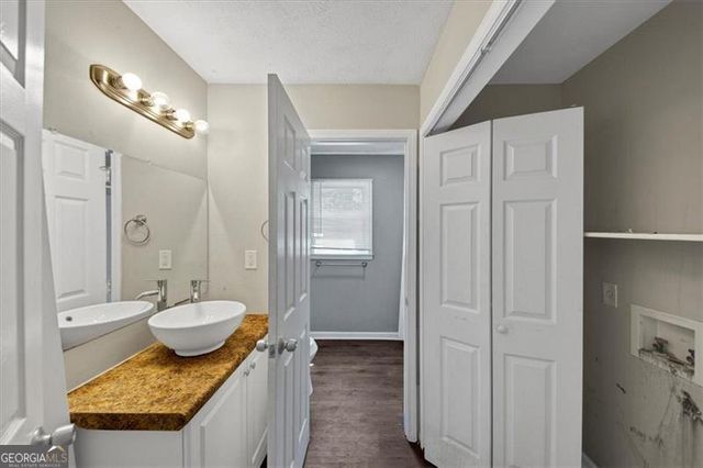 6867 LAURELWOOD Drive, Douglasville, GA 30135