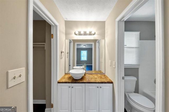 6867 LAURELWOOD Drive, Douglasville, GA 30135