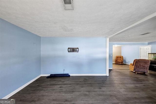 6867 LAURELWOOD Drive, Douglasville, GA 30135