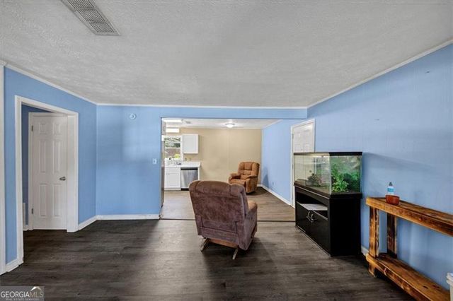 6867 LAURELWOOD Drive, Douglasville, GA 30135