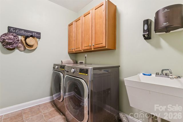 2678 Landing Pointe Drive, Clover, SC 29710