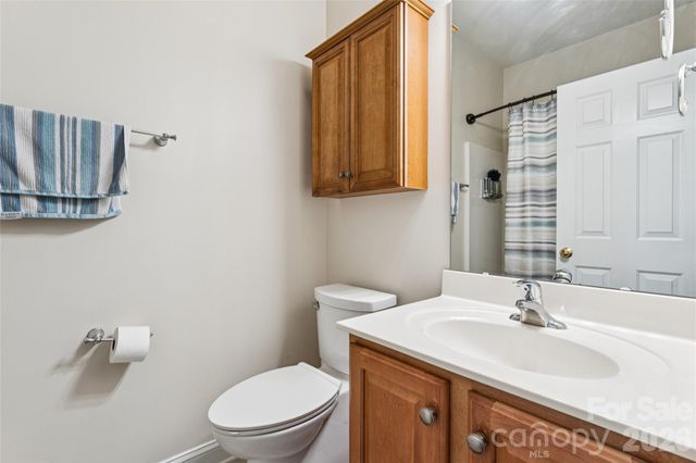 2678 Landing Pointe Drive, Clover, SC 29710