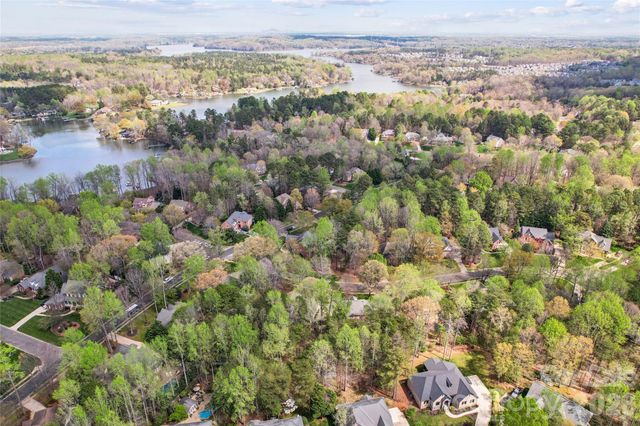 2678 Landing Pointe Drive, Clover, SC 29710