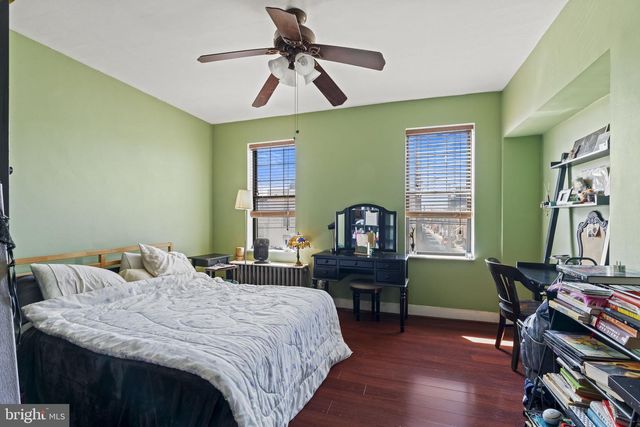 1833 MCKEAN, Philadelphia, PA 19145