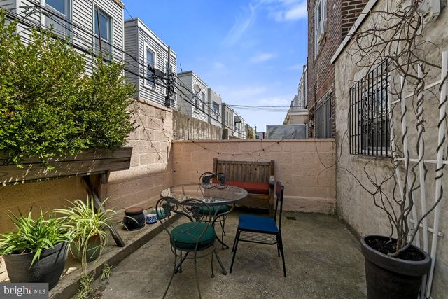 1833 MCKEAN, Philadelphia, PA 19145