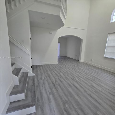 4276 NE 26th Ct, Homestead, FL 33033