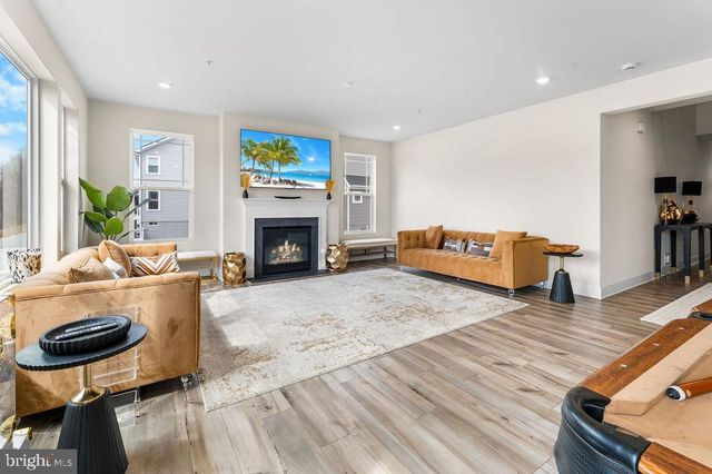 5196 NEWPORT CIR, White Plains, MD 20695