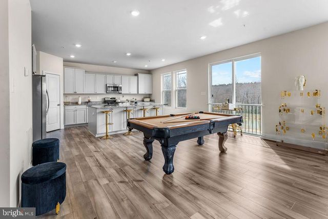 5196 NEWPORT CIR, White Plains, MD 20695