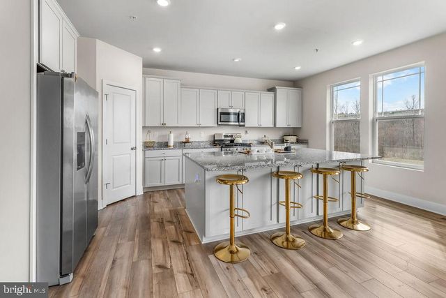 5196 NEWPORT CIR, White Plains, MD 20695