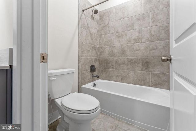 5196 NEWPORT CIR, White Plains, MD 20695