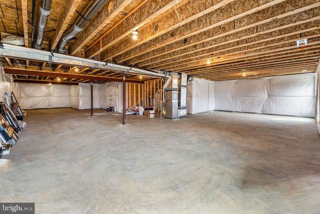 5196 NEWPORT CIR, White Plains, MD 20695