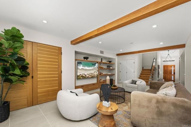 806 Needlerock Place, Escondido, CA 92025