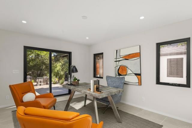 806 Needlerock Place, Escondido, CA 92025