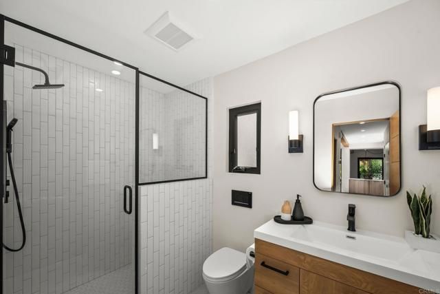 806 Needlerock Place, Escondido, CA 92025