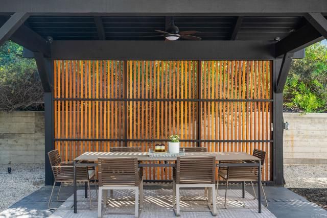 806 Needlerock Place, Escondido, CA 92025