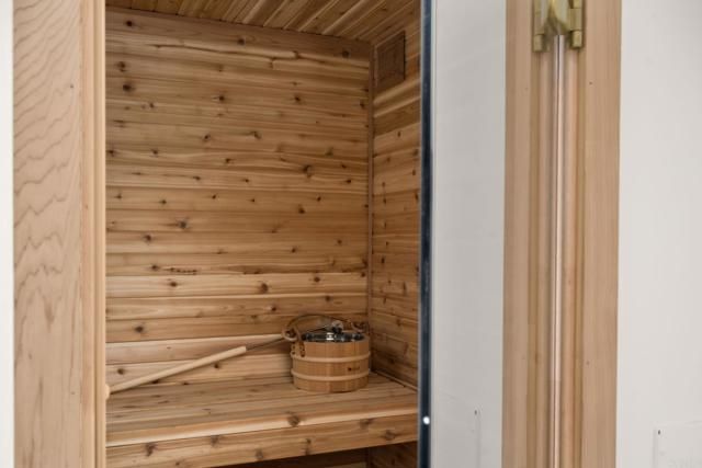 806 Needlerock Place, Escondido, CA 92025