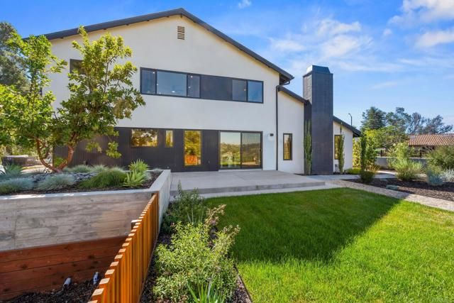 806 Needlerock Place, Escondido, CA 92025