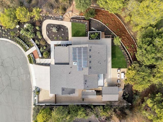 806 Needlerock Place, Escondido, CA 92025