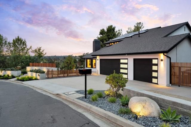 806 Needlerock Place, Escondido, CA 92025