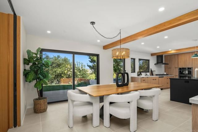 806 Needlerock Place, Escondido, CA 92025