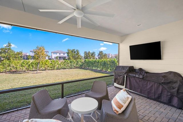 19545 Broad Shore Walk, Loxahatchee, FL 33470