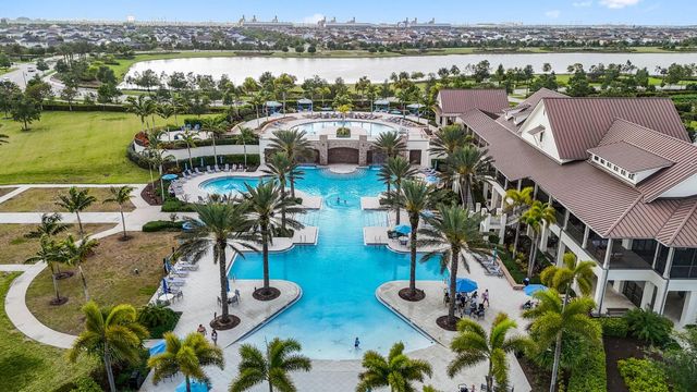 19545 Broad Shore Walk, Loxahatchee, FL 33470