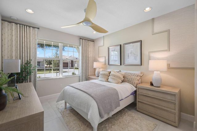 19545 Broad Shore Walk, Loxahatchee, FL 33470