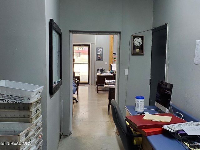 20208 Alberta St, Oneida, TN 37841