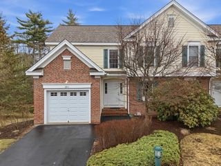 29 Cabernet Dr Unit 1, Concord, NH 03303