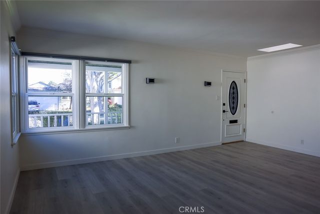 11253 Segrell Way, Culver City, CA 90230