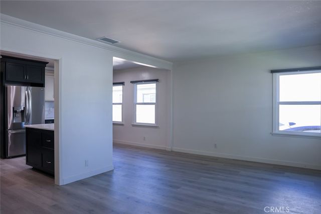 11253 Segrell Way, Culver City, CA 90230