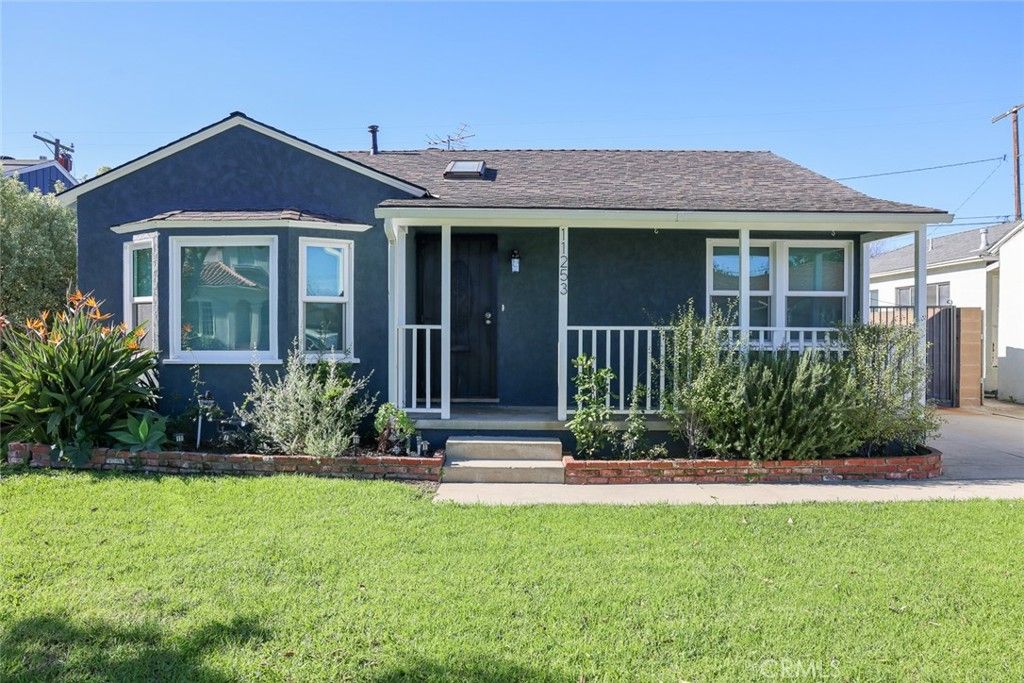 11253 Segrell Way, Culver City, CA 90230