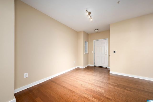 401 20th St S Apt 207, Birmingham, AL 35233