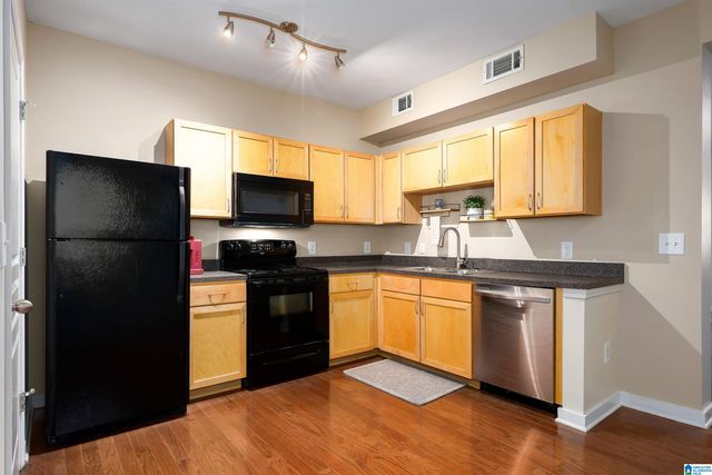 401 20th St S Apt 207, Birmingham, AL 35233