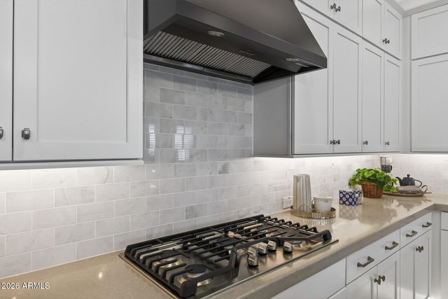 23032 E ARROWHEAD Trail, Queen Creek, AZ 85142