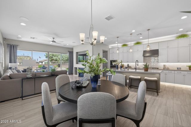 23032 E ARROWHEAD Trail, Queen Creek, AZ 85142