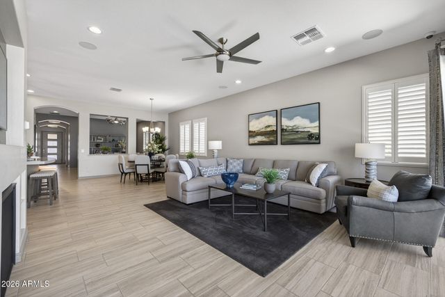 23032 E ARROWHEAD Trail, Queen Creek, AZ 85142