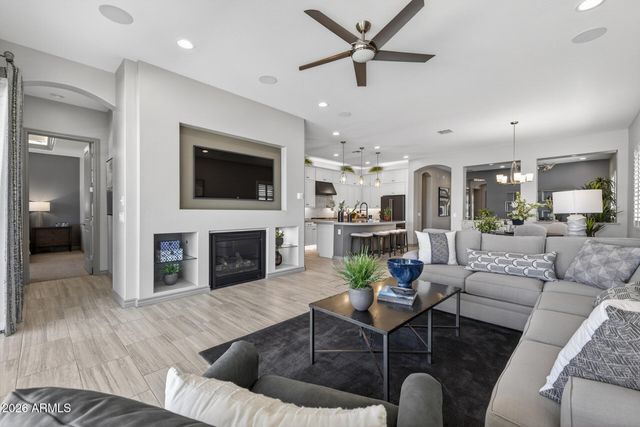 23032 E ARROWHEAD Trail, Queen Creek, AZ 85142