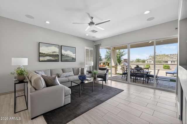 23032 E ARROWHEAD Trail, Queen Creek, AZ 85142