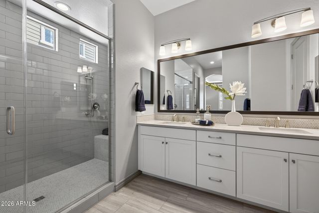 23032 E ARROWHEAD Trail, Queen Creek, AZ 85142