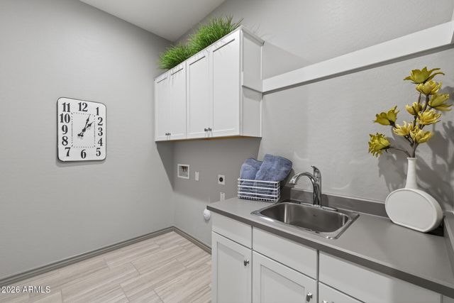 23032 E ARROWHEAD Trail, Queen Creek, AZ 85142